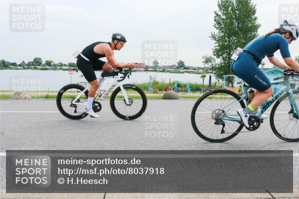 15.06.2025 - 27. Vierlanden-Triathlon H.Heesch http://msf.ph/oto/8037918 15.06.2025 10:54:09 Radfahren 69, 85, 362, 509, 565, 585, 622, 631 meine-sportfotos.de