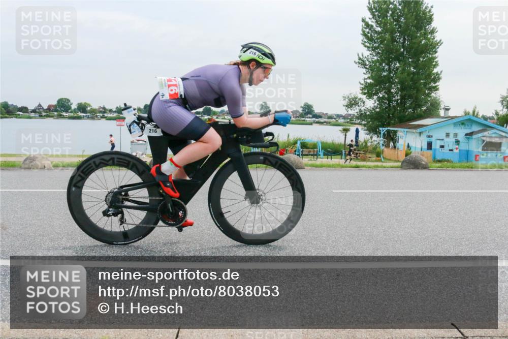 15.06.2025 - 27. Vierlanden-Triathlon H.Heesch http://msf.ph/oto/8038053 15.06.2025 10:55:11 Radfahren 20, 72, 174, 216 meine-sportfotos.de
