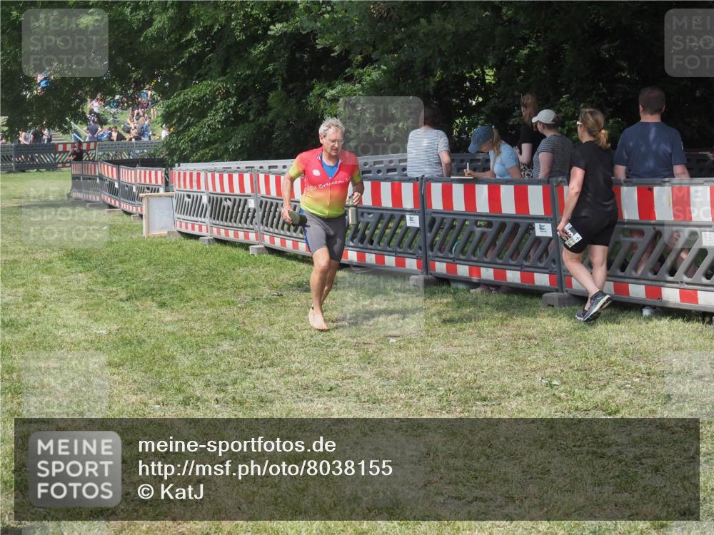 21.06.2025 - 27. Vierlanden-Triathlon KatJ http://msf.ph/oto/8038155 15.06.2025 11:32:04 Schwimmen  meine-sportfotos.de