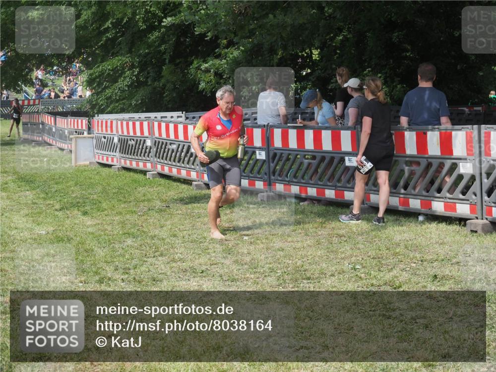 21.06.2025 - 27. Vierlanden-Triathlon KatJ http://msf.ph/oto/8038164 15.06.2025 11:32:05 Schwimmen  meine-sportfotos.de