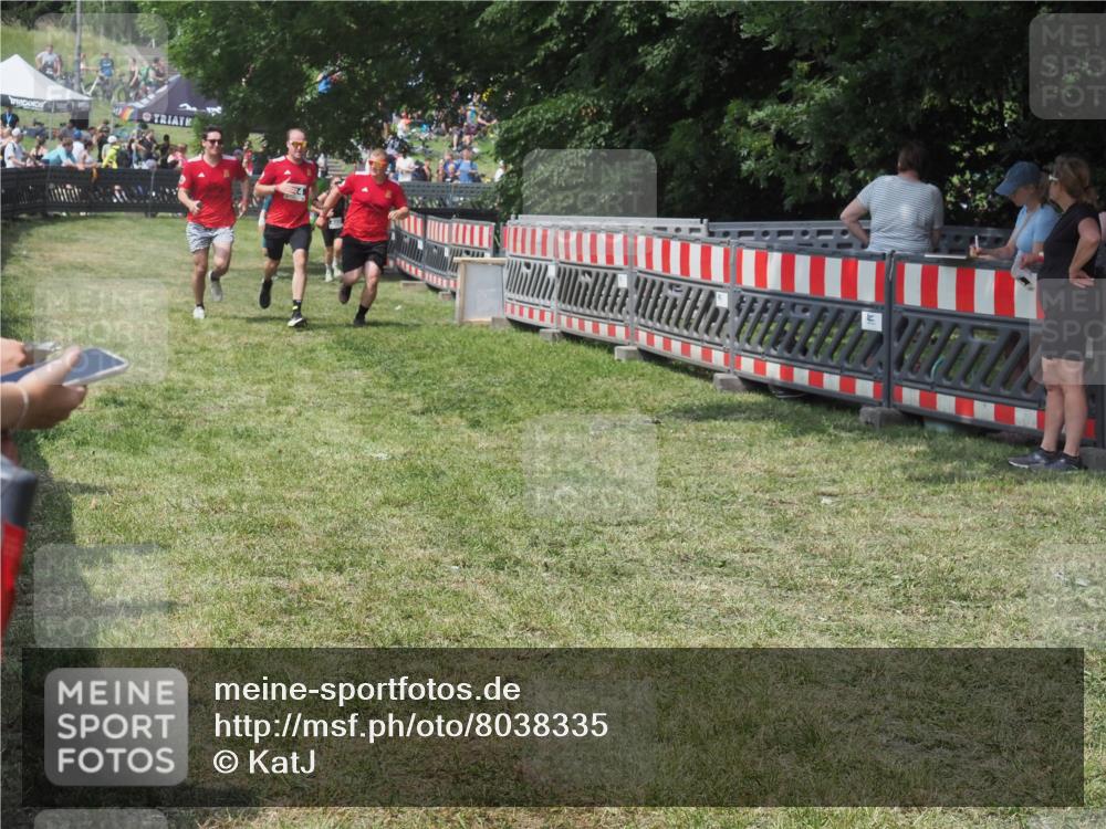 21.06.2025 - 27. Vierlanden-Triathlon KatJ http://msf.ph/oto/8038335 15.06.2025 11:32:35 Schwimmen  meine-sportfotos.de