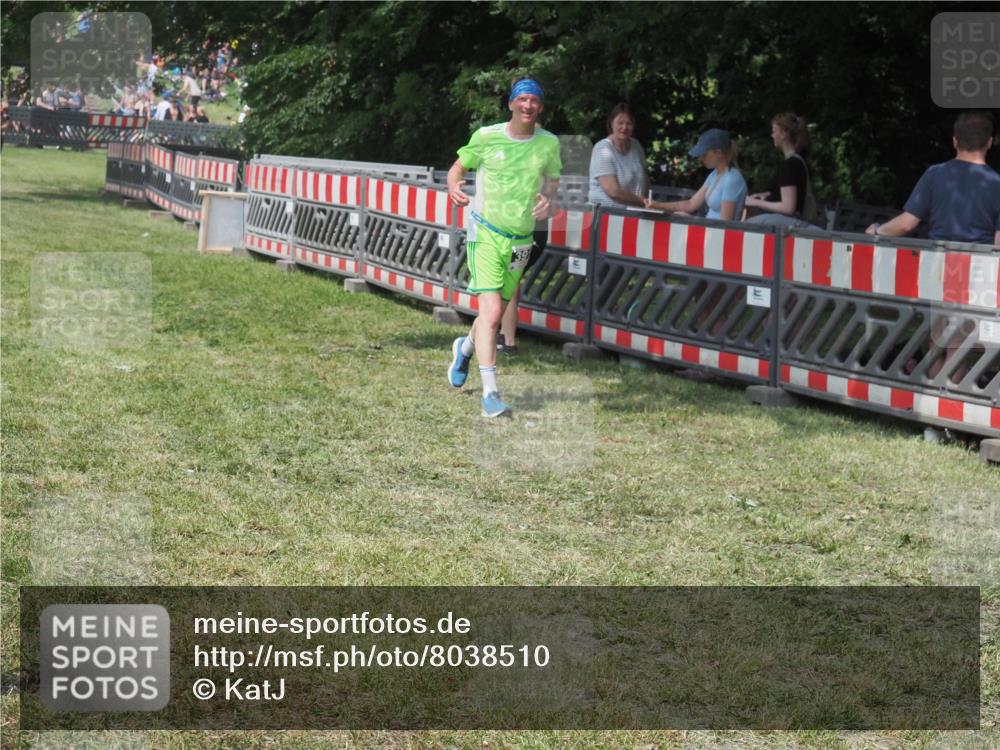 21.06.2025 - 27. Vierlanden-Triathlon KatJ http://msf.ph/oto/8038510 15.06.2025 11:32:44 Schwimmen  meine-sportfotos.de