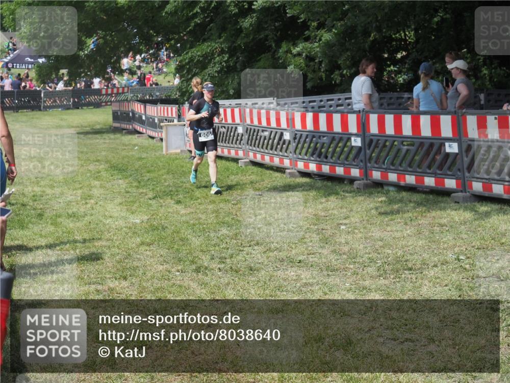21.06.2025 - 27. Vierlanden-Triathlon KatJ http://msf.ph/oto/8038640 15.06.2025 11:33:12 Schwimmen  meine-sportfotos.de