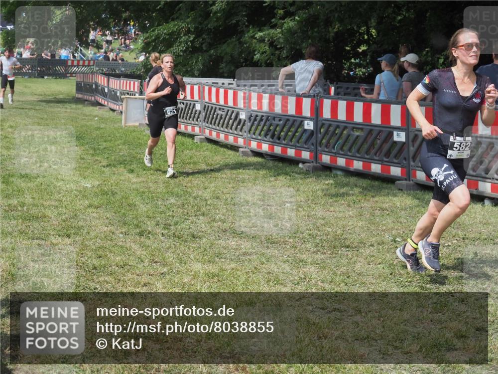 21.06.2025 - 27. Vierlanden-Triathlon KatJ http://msf.ph/oto/8038855 15.06.2025 11:34:05 Schwimmen  meine-sportfotos.de