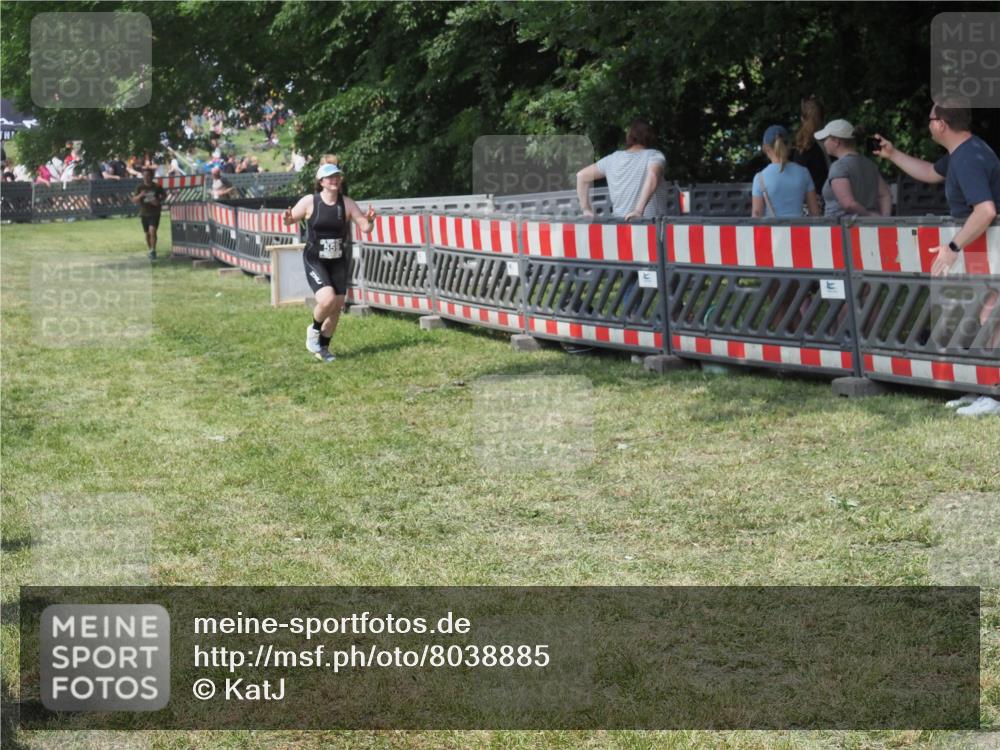 21.06.2025 - 27. Vierlanden-Triathlon KatJ http://msf.ph/oto/8038885 15.06.2025 11:34:25 Schwimmen  meine-sportfotos.de