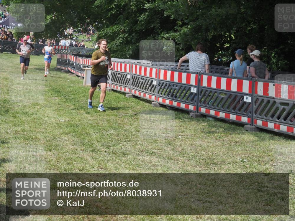 21.06.2025 - 27. Vierlanden-Triathlon KatJ http://msf.ph/oto/8038931 15.06.2025 11:34:33 Schwimmen  meine-sportfotos.de
