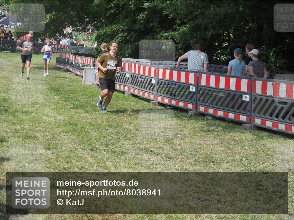 21.06.2025 - 27. Vierlanden-Triathlon KatJ http://msf.ph/oto/8038941 15.06.2025 11:34:33 Schwimmen  meine-sportfotos.de