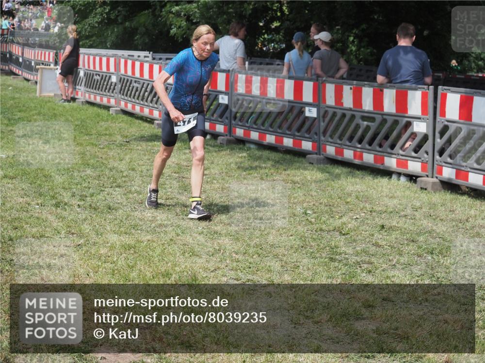 21.06.2025 - 27. Vierlanden-Triathlon KatJ http://msf.ph/oto/8039235 15.06.2025 11:35:25 Schwimmen  meine-sportfotos.de