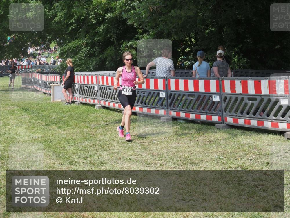 21.06.2025 - 27. Vierlanden-Triathlon KatJ http://msf.ph/oto/8039302 15.06.2025 11:35:41 Schwimmen  meine-sportfotos.de