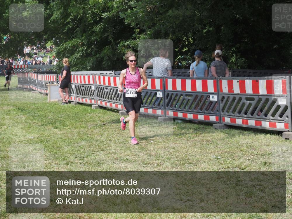 21.06.2025 - 27. Vierlanden-Triathlon KatJ http://msf.ph/oto/8039307 15.06.2025 11:35:41 Schwimmen  meine-sportfotos.de