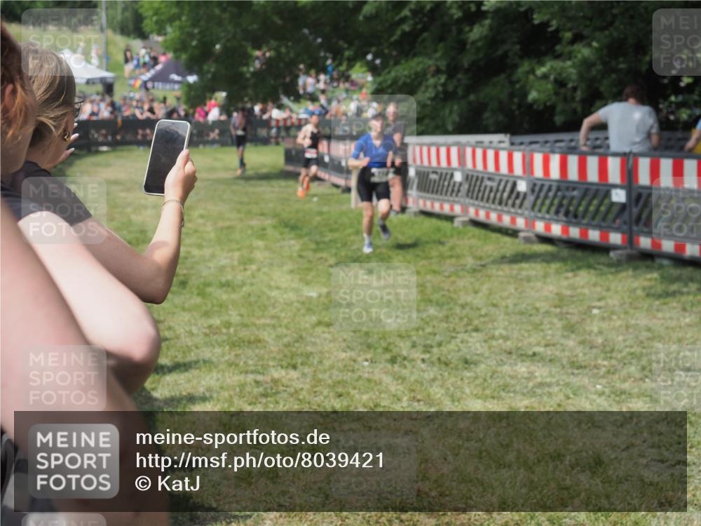 21.06.2025 - 27. Vierlanden-Triathlon KatJ http://msf.ph/oto/8039421 15.06.2025 11:35:59 Schwimmen  meine-sportfotos.de