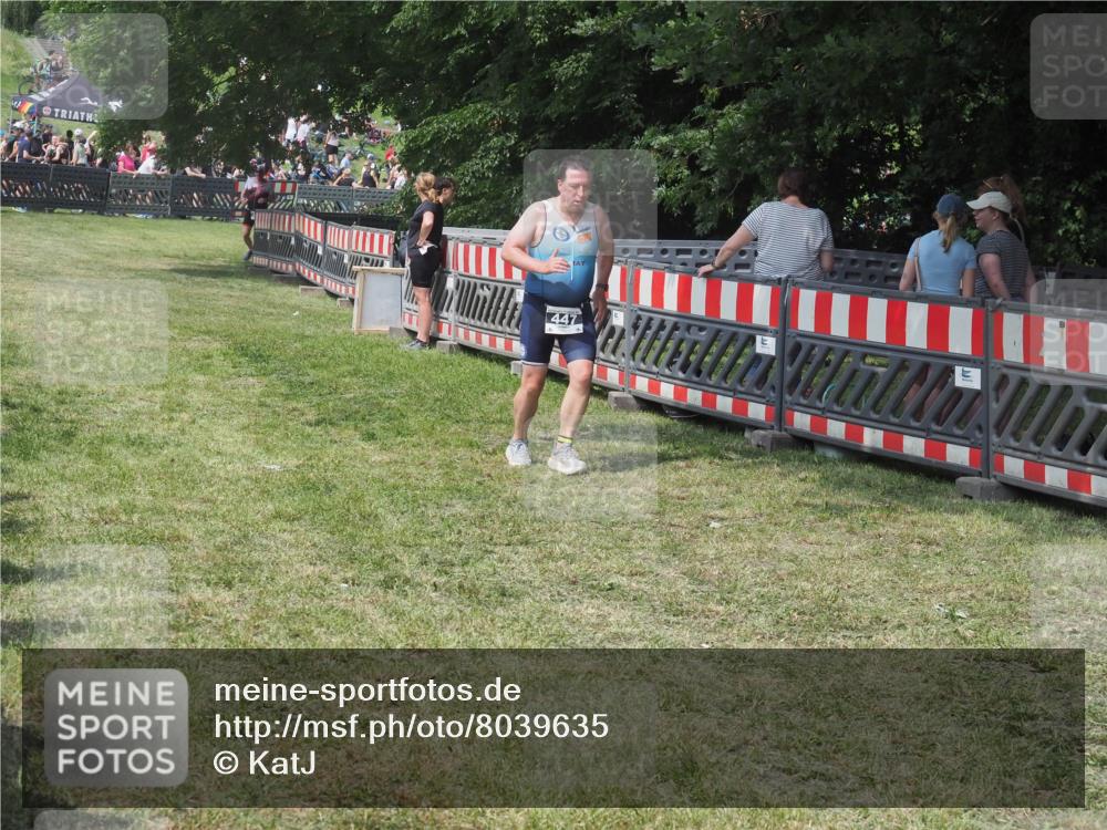 21.06.2025 - 27. Vierlanden-Triathlon KatJ http://msf.ph/oto/8039635 15.06.2025 11:36:38 Schwimmen  meine-sportfotos.de