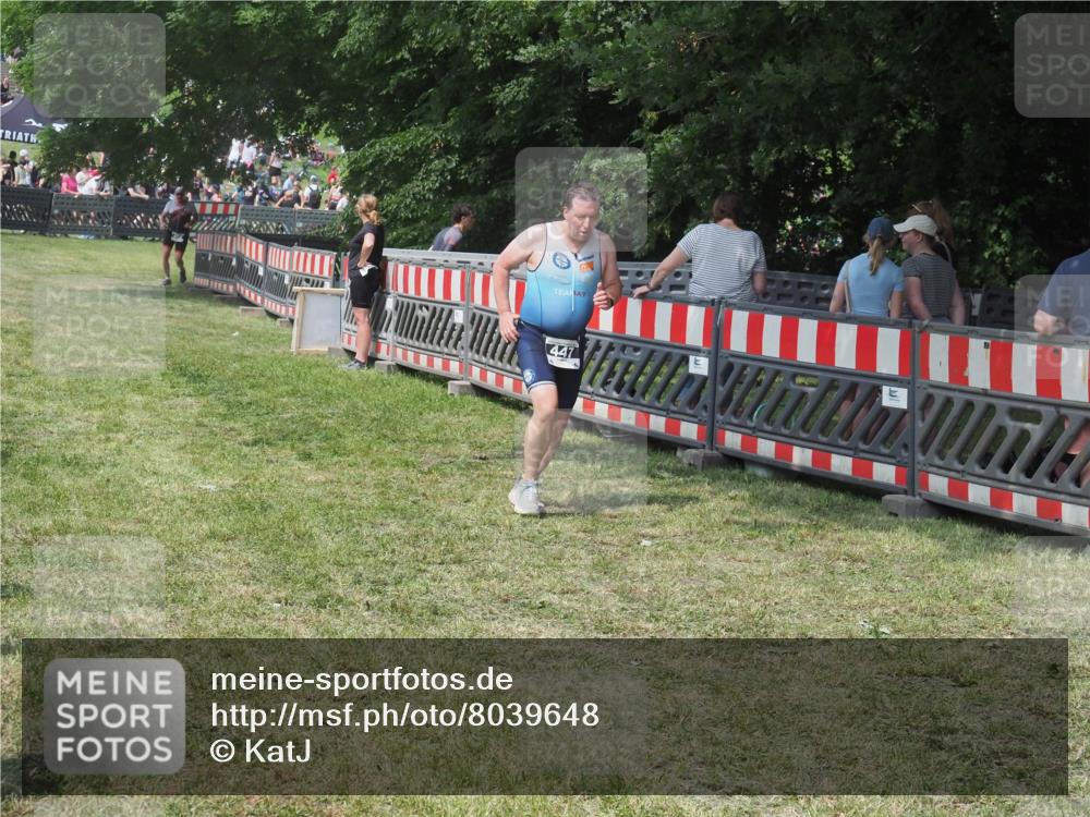 21.06.2025 - 27. Vierlanden-Triathlon KatJ http://msf.ph/oto/8039648 15.06.2025 11:36:39 Schwimmen  meine-sportfotos.de