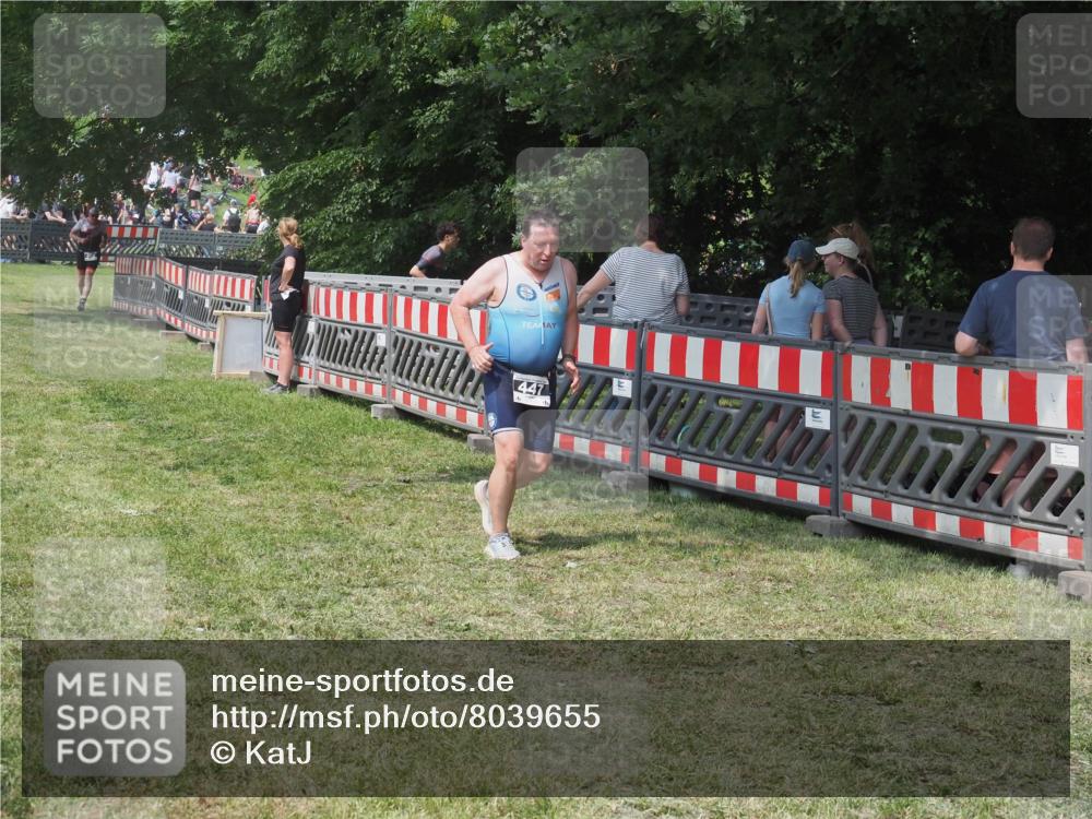 21.06.2025 - 27. Vierlanden-Triathlon KatJ http://msf.ph/oto/8039655 15.06.2025 11:36:39 Schwimmen  meine-sportfotos.de