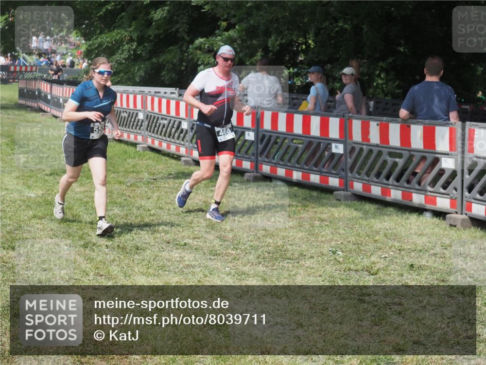21.06.2025 - 27. Vierlanden-Triathlon KatJ http://msf.ph/oto/8039711 15.06.2025 11:36:51 Schwimmen  meine-sportfotos.de