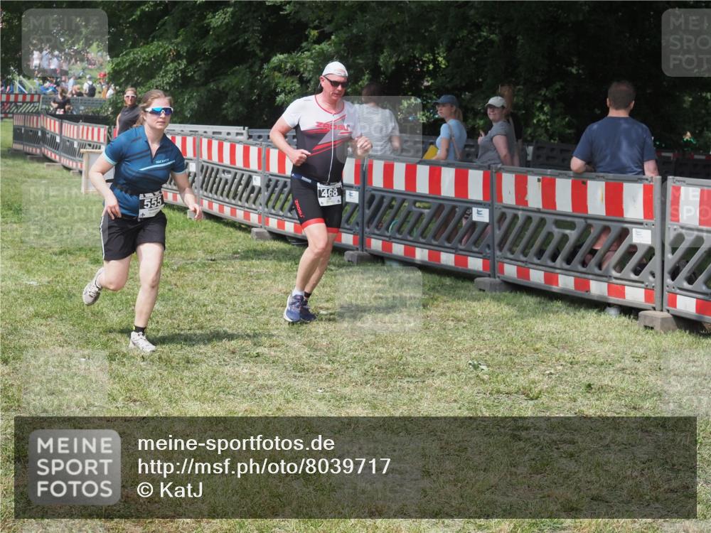 21.06.2025 - 27. Vierlanden-Triathlon KatJ http://msf.ph/oto/8039717 15.06.2025 11:36:51 Schwimmen  meine-sportfotos.de