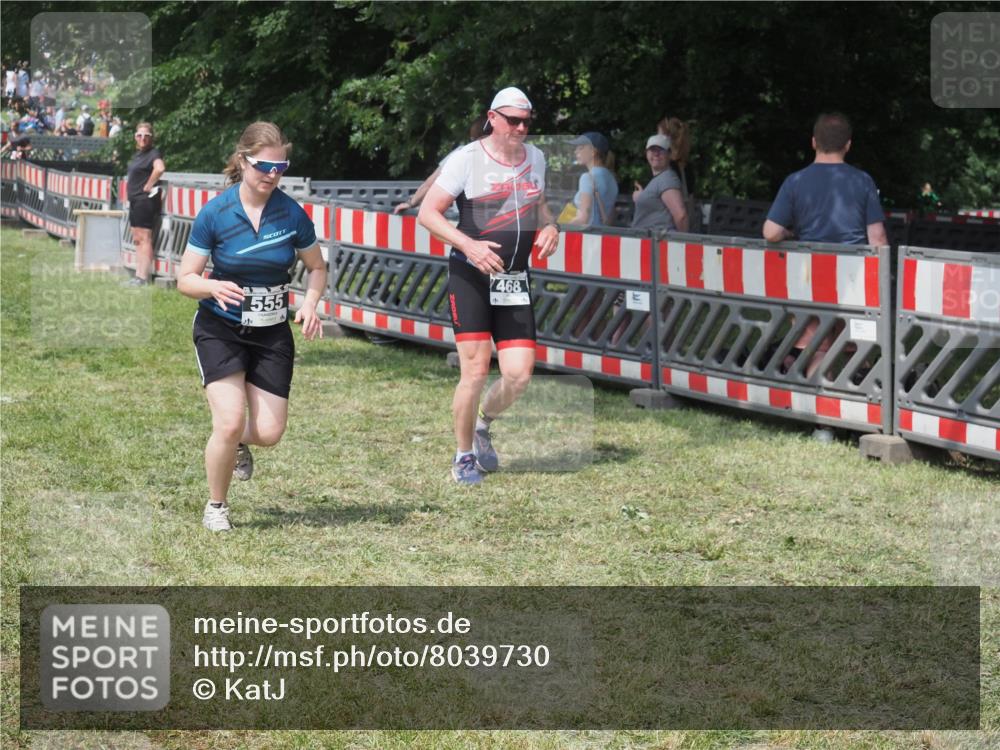 21.06.2025 - 27. Vierlanden-Triathlon KatJ http://msf.ph/oto/8039730 15.06.2025 11:36:51 Schwimmen  meine-sportfotos.de