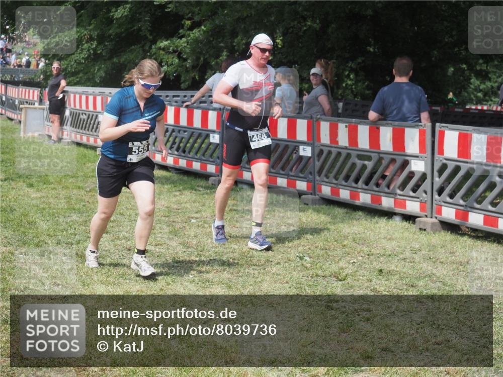 21.06.2025 - 27. Vierlanden-Triathlon KatJ http://msf.ph/oto/8039736 15.06.2025 11:36:51 Schwimmen  meine-sportfotos.de