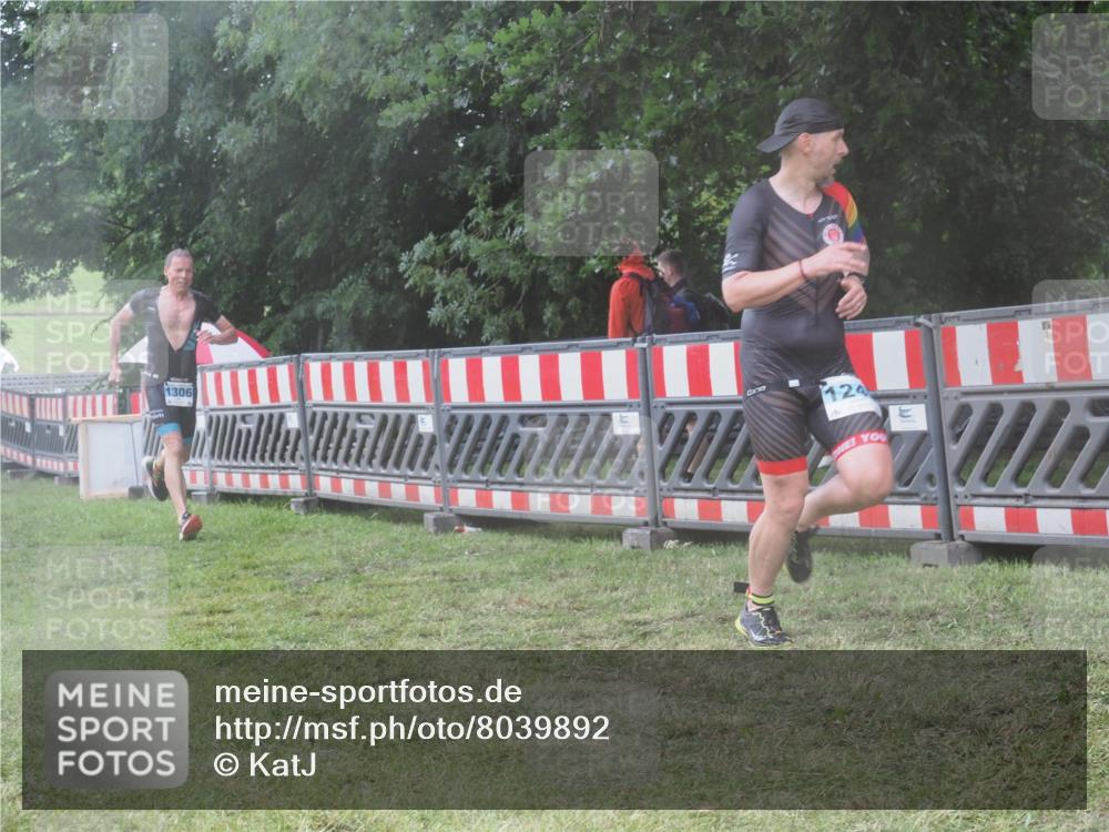 21.06.2025 - 27. Vierlanden-Triathlon KatJ http://msf.ph/oto/8039892 15.06.2025 14:25:04 Ziel 1246, 1306 meine-sportfotos.de