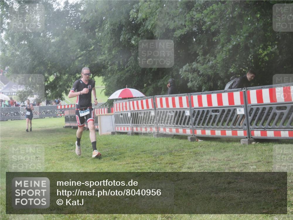 21.06.2025 - 27. Vierlanden-Triathlon KatJ http://msf.ph/oto/8040956 15.06.2025 14:30:05 Ziel 1168, 1264 meine-sportfotos.de