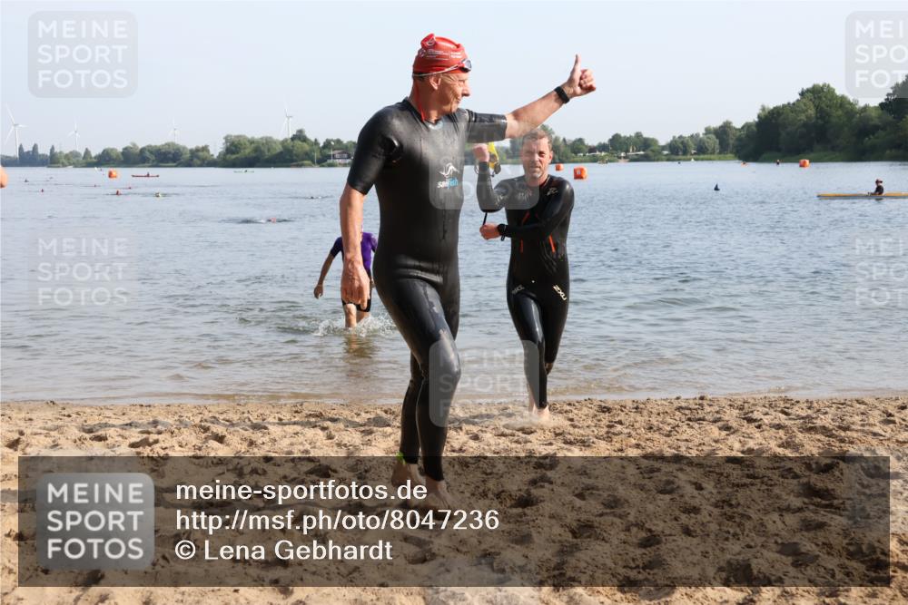 15.06.2025 - 27. Vierlanden-Triathlon Lena Gebhardt http://msf.ph/oto/8047236 15.06.2025 08:46:00 Schwimmen 13, 106, 134, 142, 150, 152, 194 meine-sportfotos.de