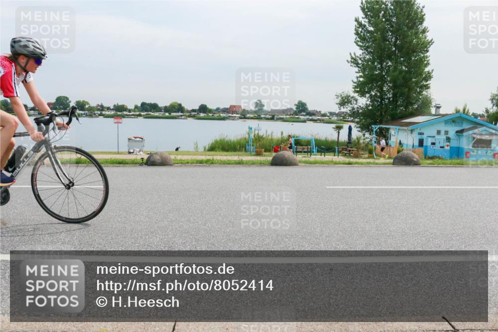 15.06.2025 - 27. Vierlanden-Triathlon H.Heesch http://msf.ph/oto/8052414 15.06.2025 10:58:13 Radfahren 475, 476, 487, 632 meine-sportfotos.de