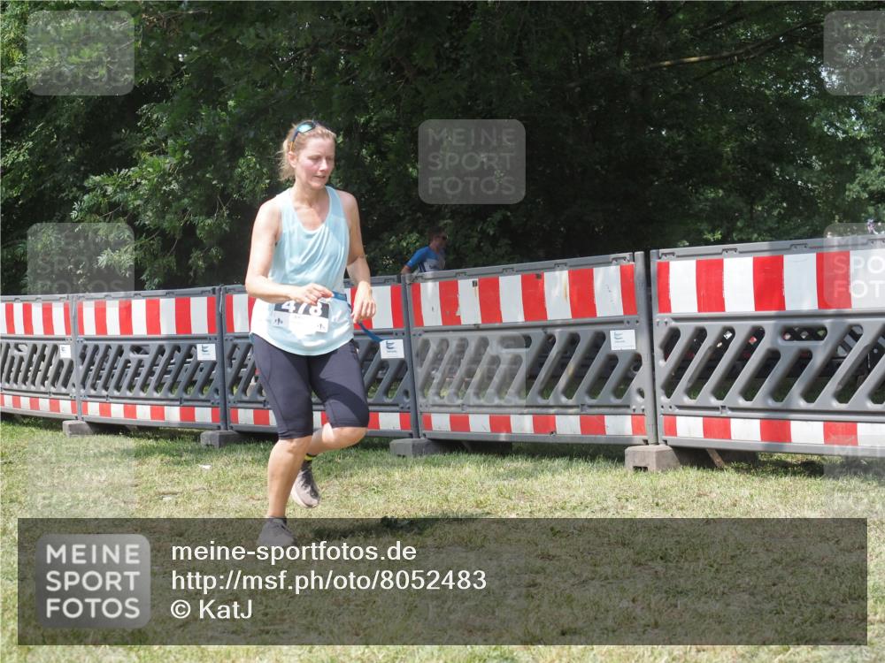 21.06.2025 - 27. Vierlanden-Triathlon KatJ http://msf.ph/oto/8052483 15.06.2025 11:57:41 Ziel 478 meine-sportfotos.de
