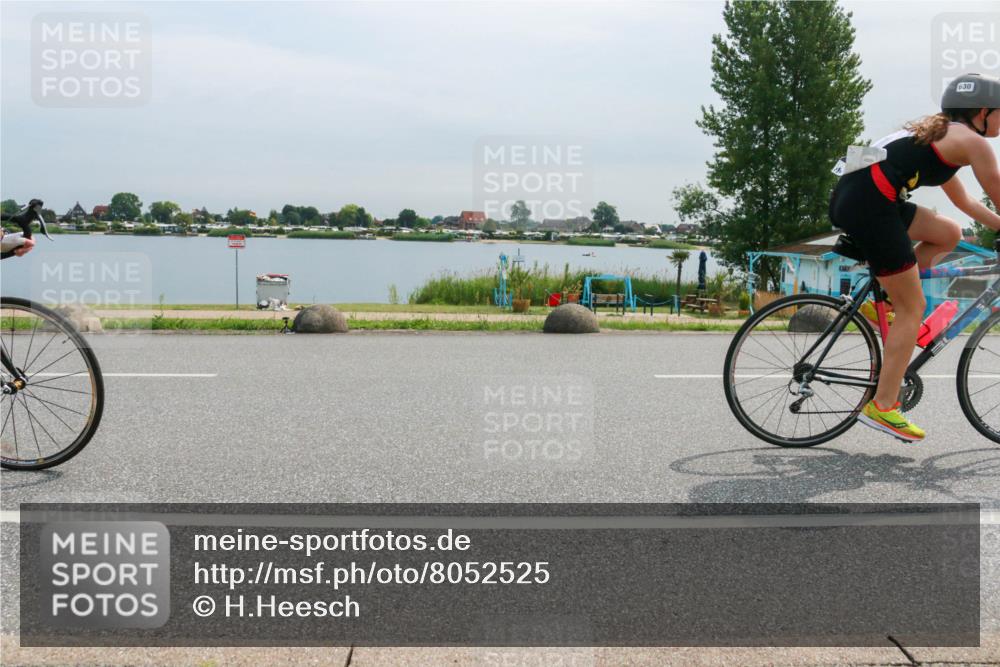 15.06.2025 - 27. Vierlanden-Triathlon H.Heesch http://msf.ph/oto/8052525 15.06.2025 10:59:45 Radfahren 371, 459, 483, 630 meine-sportfotos.de