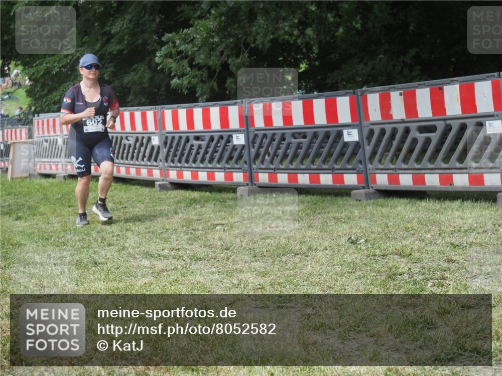 21.06.2025 - 27. Vierlanden-Triathlon KatJ http://msf.ph/oto/8052582 15.06.2025 12:04:29 Ziel 602 meine-sportfotos.de