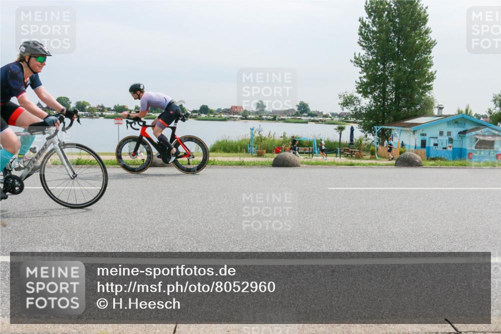 15.06.2025 - 27. Vierlanden-Triathlon H.Heesch http://msf.ph/oto/8052960 15.06.2025 11:02:49 Radfahren 510, 519, 532, 594, 628, 634, 639, 725 meine-sportfotos.de