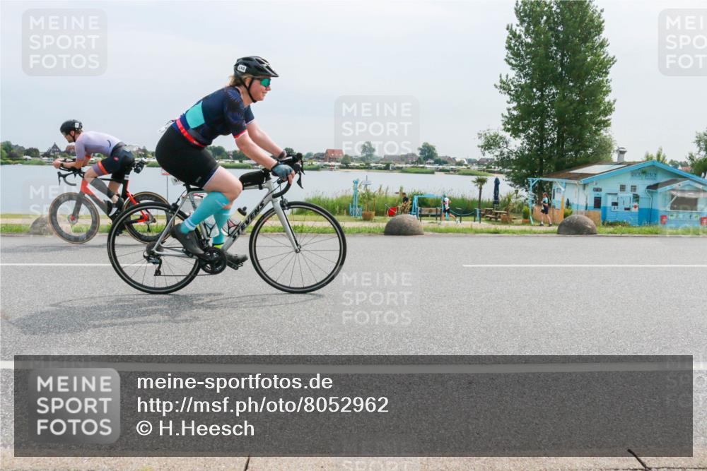 15.06.2025 - 27. Vierlanden-Triathlon H.Heesch http://msf.ph/oto/8052962 15.06.2025 11:02:49 Radfahren 510, 519, 532, 594, 628, 634, 639, 725 meine-sportfotos.de