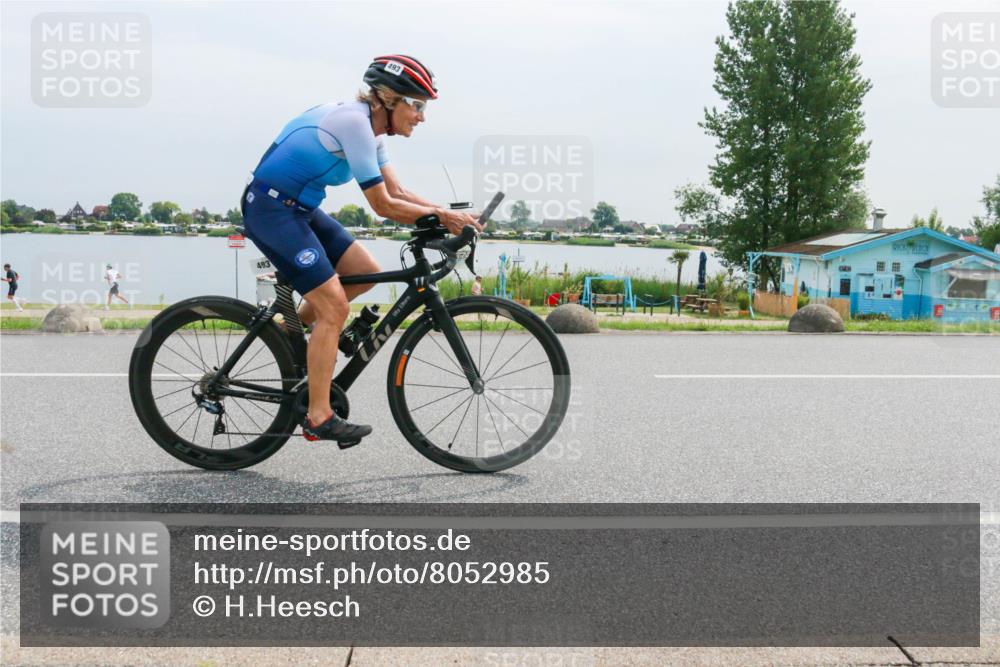 15.06.2025 - 27. Vierlanden-Triathlon H.Heesch http://msf.ph/oto/8052985 15.06.2025 11:02:55 Radfahren 493, 628, 634, 725 meine-sportfotos.de