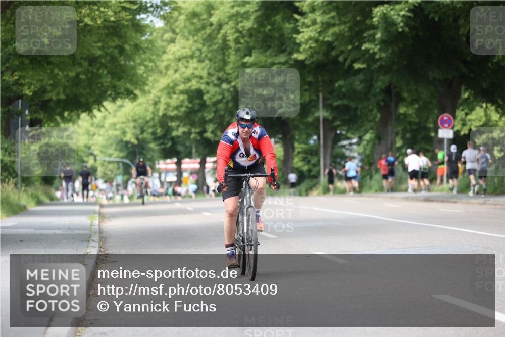 15.06.2025 - 7 Türme Triathlon Yannick Fuchs http://msf.ph/oto/8053409 15.06.2025 13:41:31 Radfahren  meine-sportfotos.de
