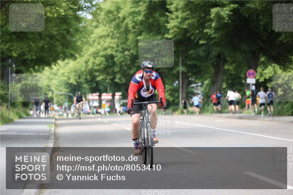 15.06.2025 - 7 Türme Triathlon Yannick Fuchs http://msf.ph/oto/8053410 15.06.2025 13:41:31 Radfahren  meine-sportfotos.de