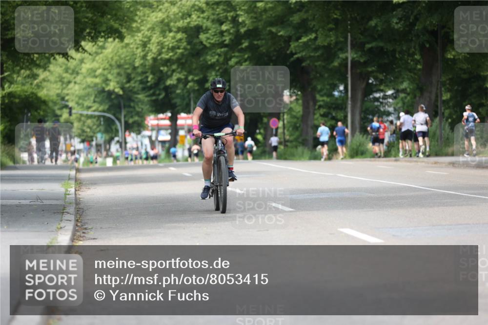 15.06.2025 - 7 Türme Triathlon Yannick Fuchs http://msf.ph/oto/8053415 15.06.2025 13:41:36 Radfahren  meine-sportfotos.de