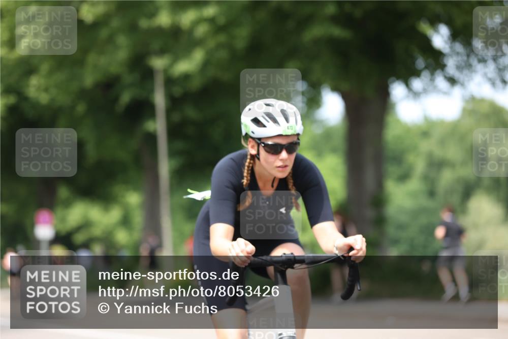 15.06.2025 - 7 Türme Triathlon Yannick Fuchs http://msf.ph/oto/8053426 15.06.2025 13:41:52 Radfahren 472 meine-sportfotos.de
