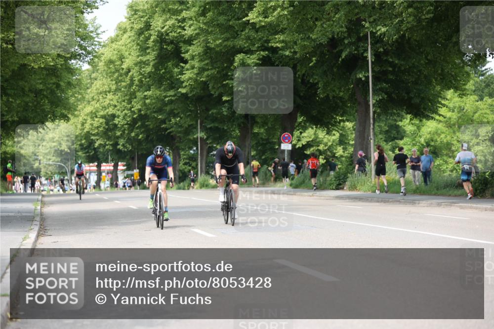 15.06.2025 - 7 Türme Triathlon Yannick Fuchs http://msf.ph/oto/8053428 15.06.2025 13:41:56 Radfahren  meine-sportfotos.de
