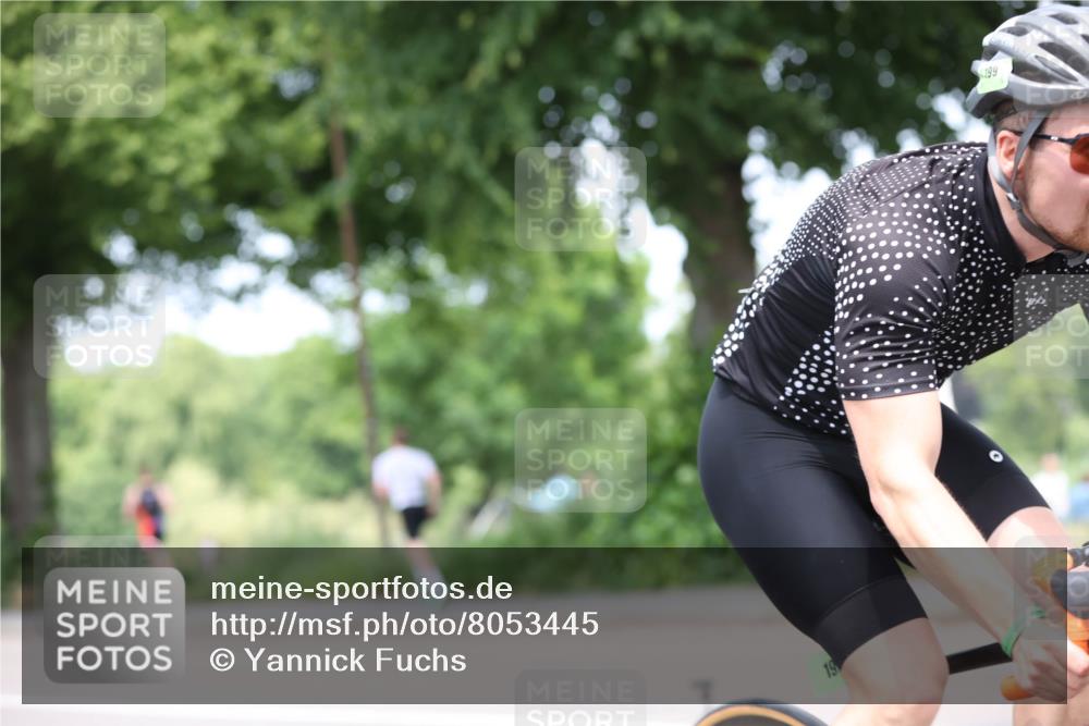 15.06.2025 - 7 Türme Triathlon Yannick Fuchs http://msf.ph/oto/8053445 15.06.2025 13:42:08 Radfahren 199 meine-sportfotos.de