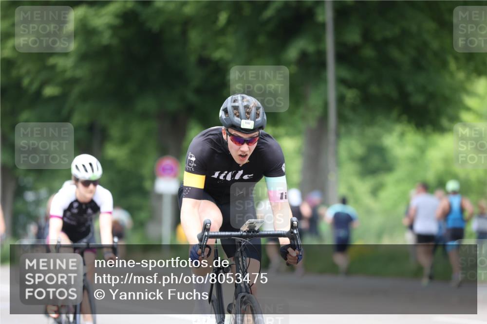 15.06.2025 - 7 Türme Triathlon Yannick Fuchs http://msf.ph/oto/8053475 15.06.2025 13:42:37 Radfahren 1147 meine-sportfotos.de