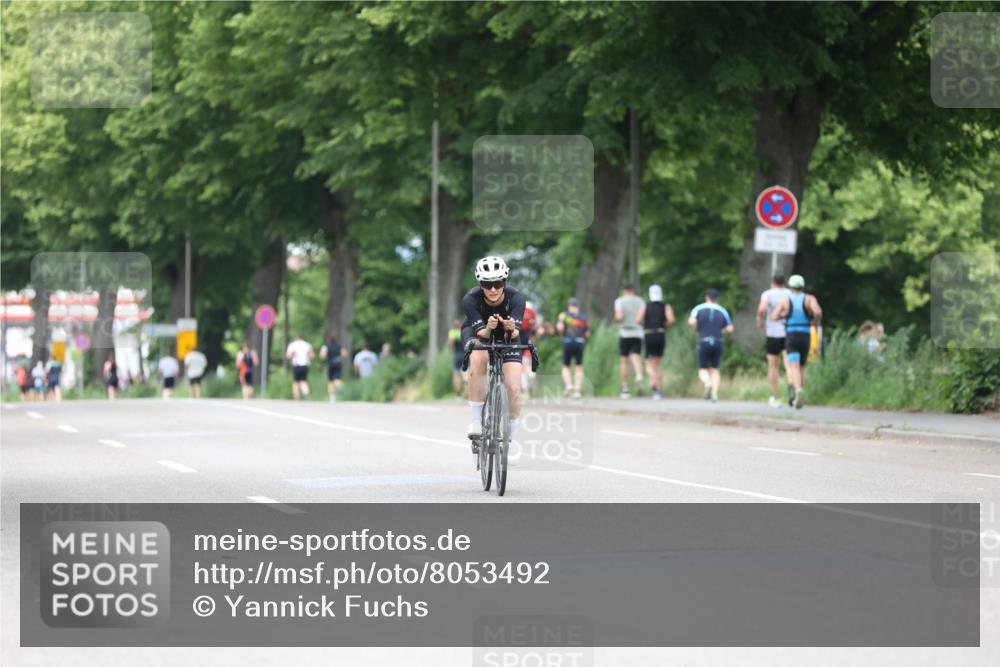 15.06.2025 - 7 Türme Triathlon Yannick Fuchs http://msf.ph/oto/8053492 15.06.2025 13:42:46 Radfahren  meine-sportfotos.de