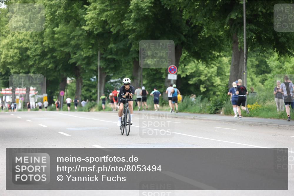 15.06.2025 - 7 Türme Triathlon Yannick Fuchs http://msf.ph/oto/8053494 15.06.2025 13:42:47 Radfahren  meine-sportfotos.de