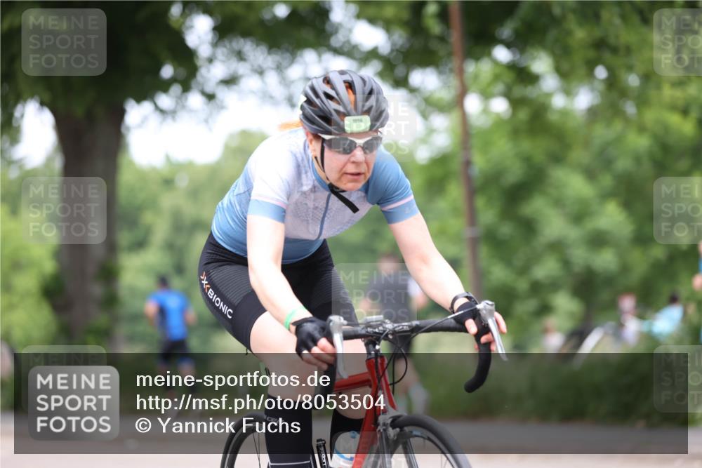 15.06.2025 - 7 Türme Triathlon Yannick Fuchs http://msf.ph/oto/8053504 15.06.2025 13:42:56 Radfahren 1056 meine-sportfotos.de
