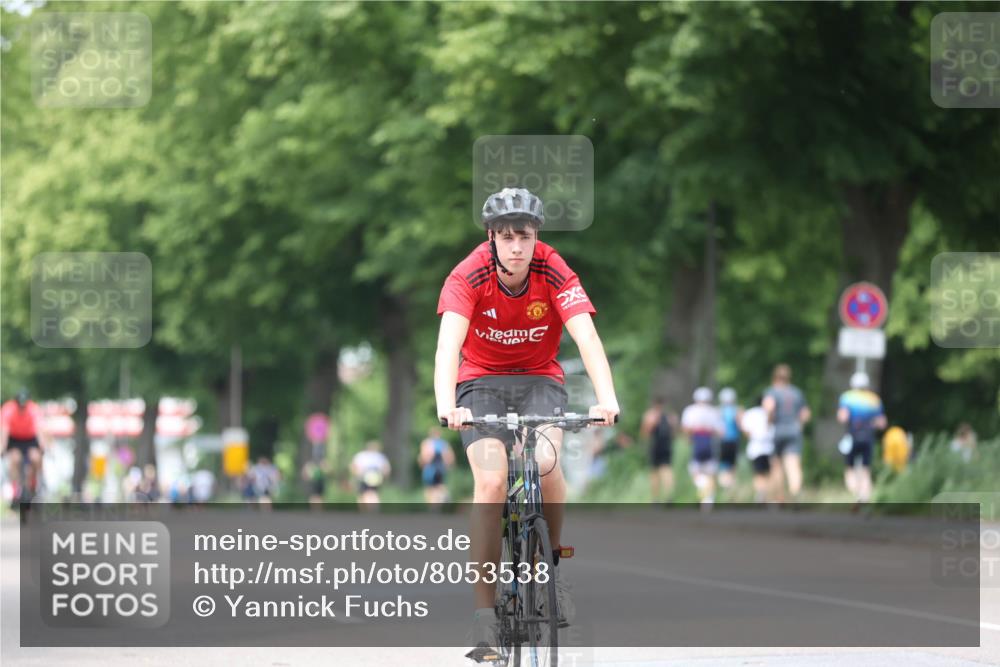 15.06.2025 - 7 Türme Triathlon Yannick Fuchs http://msf.ph/oto/8053538 15.06.2025 13:43:24 Radfahren  meine-sportfotos.de