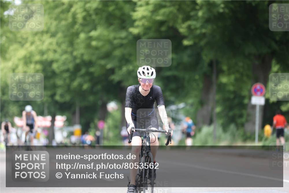 15.06.2025 - 7 Türme Triathlon Yannick Fuchs http://msf.ph/oto/8053562 15.06.2025 13:43:36 Radfahren  meine-sportfotos.de