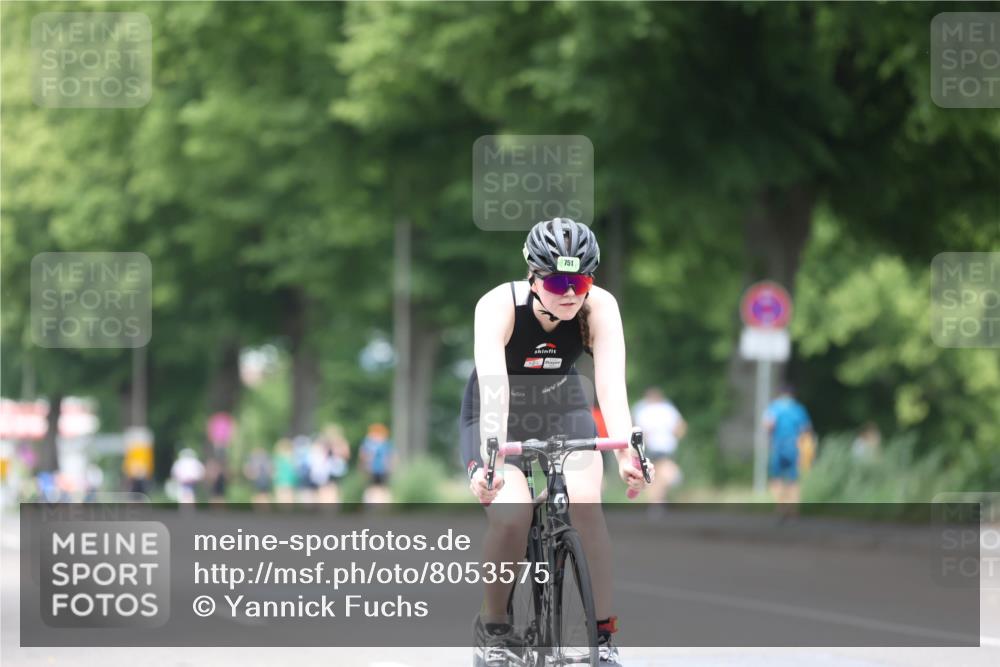15.06.2025 - 7 Türme Triathlon Yannick Fuchs http://msf.ph/oto/8053575 15.06.2025 13:43:43 Radfahren 751 meine-sportfotos.de