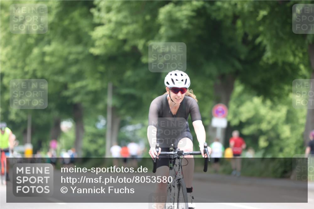 15.06.2025 - 7 Türme Triathlon Yannick Fuchs http://msf.ph/oto/8053580 15.06.2025 13:43:49 Radfahren  meine-sportfotos.de