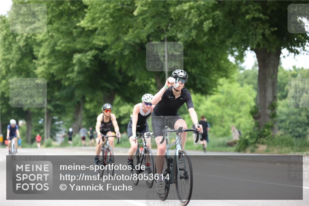 15.06.2025 - 7 Türme Triathlon Yannick Fuchs http://msf.ph/oto/8053614 15.06.2025 13:44:06 Radfahren  meine-sportfotos.de