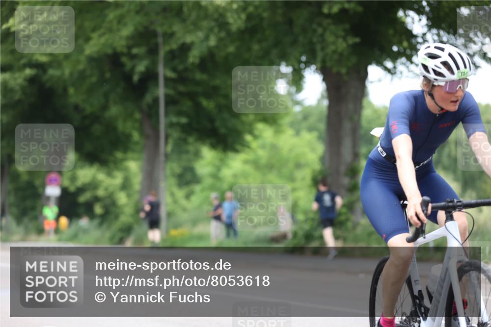15.06.2025 - 7 Türme Triathlon Yannick Fuchs http://msf.ph/oto/8053618 15.06.2025 13:44:09 Radfahren 3 meine-sportfotos.de