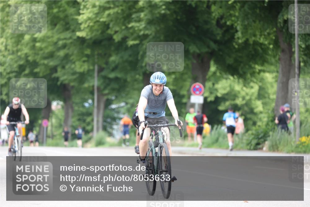 15.06.2025 - 7 Türme Triathlon Yannick Fuchs http://msf.ph/oto/8053633 15.06.2025 13:44:33 Radfahren  meine-sportfotos.de