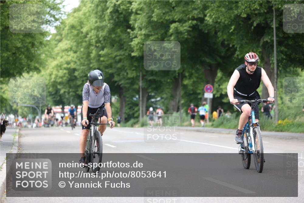 15.06.2025 - 7 Türme Triathlon Yannick Fuchs http://msf.ph/oto/8053641 15.06.2025 13:44:37 Radfahren  meine-sportfotos.de